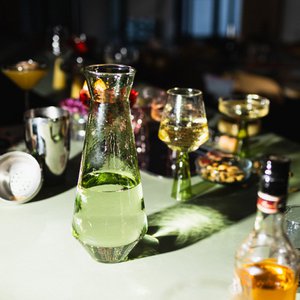 Carafe Claude, green