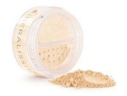 Mineral foundation in a compact case, available in a natural shade. Provides light, buildable coverage for a flawless complexion.