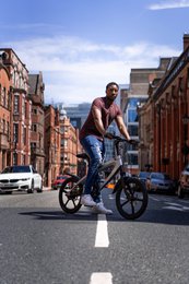 Cruzaa pedalstøttende Bluetooth elektrisk cykelpistol metalgrå