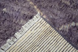 Moroccan Handknotted Soft Bedroom Rug