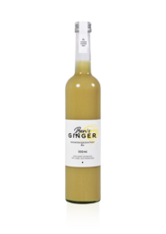 Ginger concentrate in a 0.5L bottle. Made from fresh ginger, lemon, and honey. Ideal for adding flavor to juices, smoothies, and other beverages.