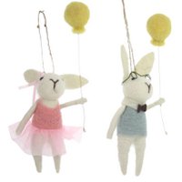 Konijn met ballon meisje/jongen 2ass. vilt 7,5x3,5x18,5cm