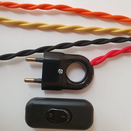 Benjamin Bright; * Tafellampe * Niederländisches Design * Rotes Kabel 1,5 Meter * Designstecker