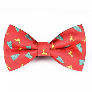Christmas bowtie "Red with deer and trees"