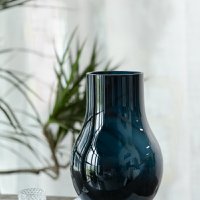 Top Selling modern elegant vase in deep blue quality glass, DAVOS10
