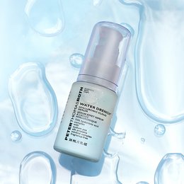 A lightweight, hydrating face serum with hyaluronic acid to plump and smooth skin.