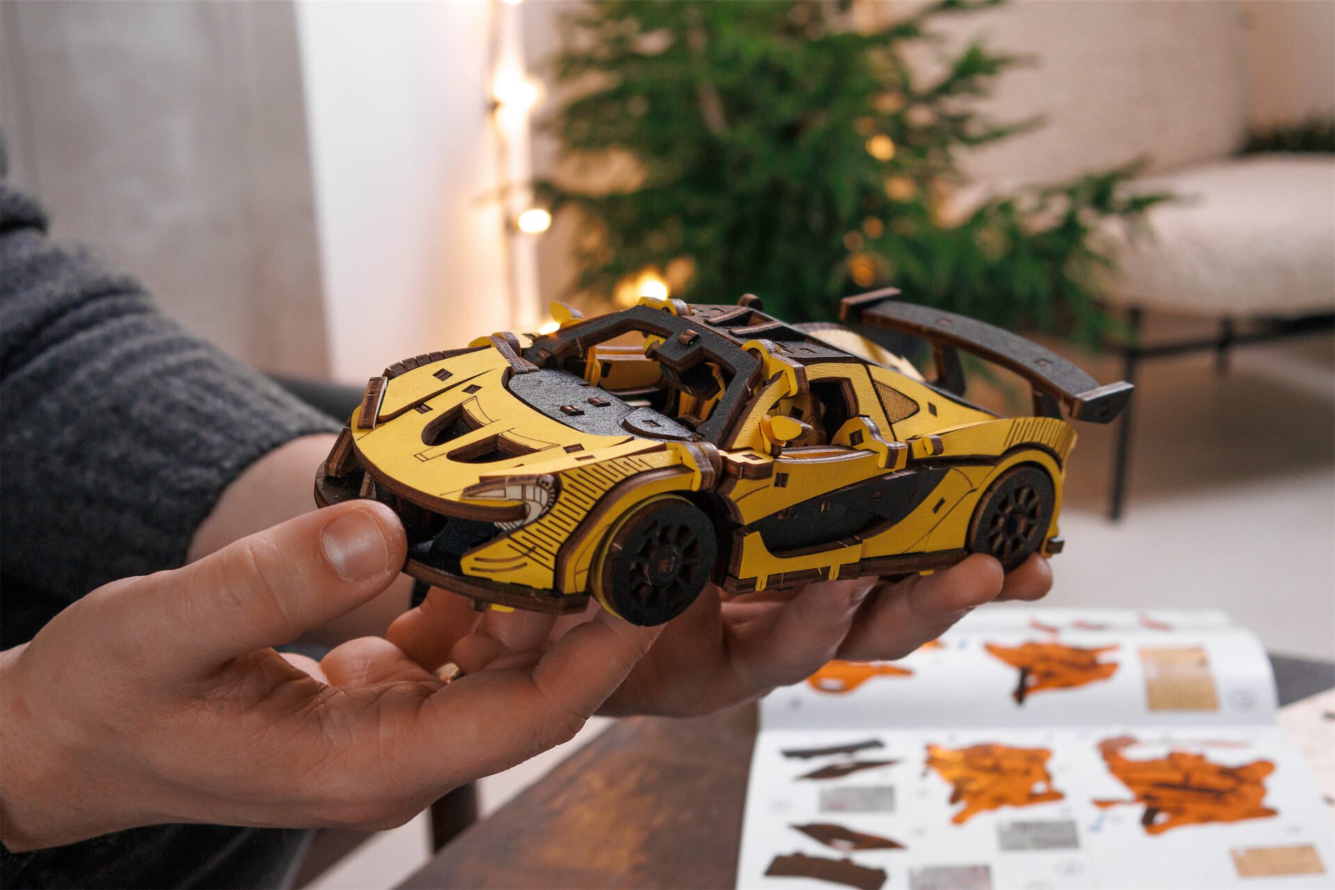 3D Mechanisch Model Raceauto Eco Hout Kunst