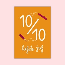 Orange greeting card with the text "10/10 liefste juf" (10/10 dearest teacher) and a decorative element.
