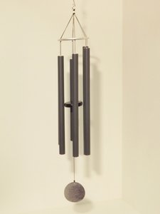 Moderne gestemde grijze windgong