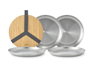 Plate set made of stainless steel, 4 pieces.