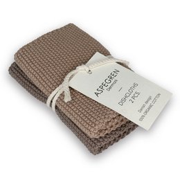  Knitted dishcloths in a solid hazelnut color, sold in a set of 6.