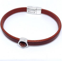 Zeitloses Lederarmband antik versilbert bunt