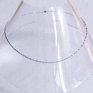 Stainless steel small twisted necklace – silver