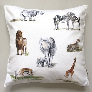 Sierkussen voor kinderen met safaridieren