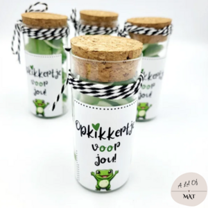 Opkikkertje jar with haribo candy frogs - glass jar with cork lid - small gift, boost gift