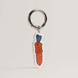  Navy blue dog collar with carrot charm keychain, orange carrot design, metal ring attachment, stylish pet accessory.