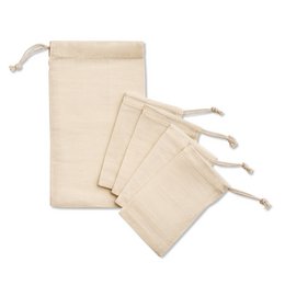 Set of 6 tea bags in natural fabric pouches. Organic herbal tea blend with dried flowers and leaves.