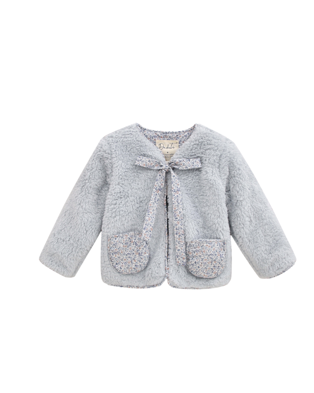 Girl's gray faux fur coat with flower pockets P129-11607211