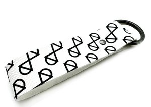 nat-2™ Vegan Keychain fridge