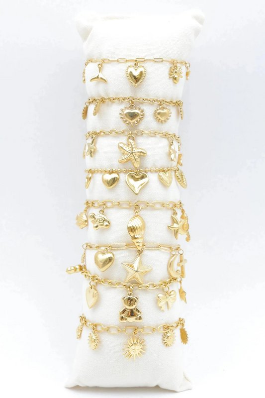 Viel Schmuck mit Display
