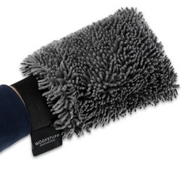  Gray chenille pet grooming glove with quick-drying graphite material for efficient pet hair removal.