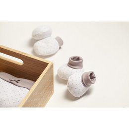 ENSEMBLE 4 PIÈCES (CHAPEAU+GANTS+BAVOIR+CHAUSSETTES) POUR NOUVEAU-NÉ (0-6 MOIS) - 100% COTON - MOD. BEIGE