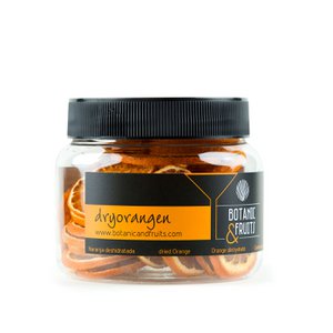 Gedroogde stukjes sinaasappel