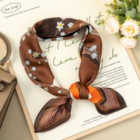 Floral square scarf 70x70 Botanical elegance silk effect