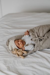 Babyschlafanzug aus Leinen – 5 Farben