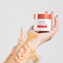 LIGHT CREAM - Hydraterend + Stralend