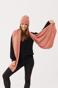 Szal – 100% wełny merino PENELOPE – ALMOND