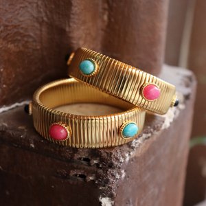 Vintage Ribbed Colorful Stone Stretch Bracelet