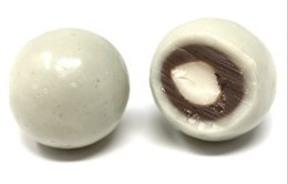 flerfarvede hasselnødder (bulk 1 kg)