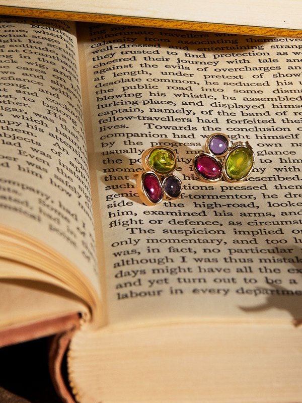 Cosmo multicolor stud oorbellen