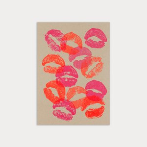 Postcard / Kisses / Eco paper