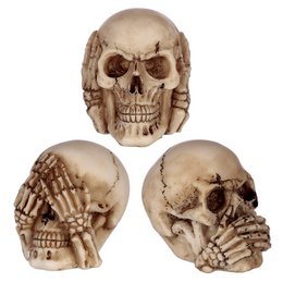 Set of 3 small decorative skulls in beige color, depicting the "see no evil, hear no evil, speak no evil" concept. Crafted from resin material, these skulls have intricate details and a vintage-inspired design.
