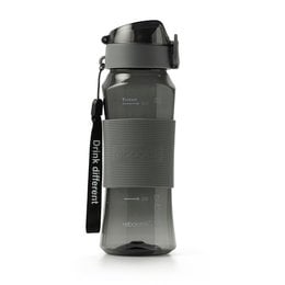 Sustainable drinking bottle in black color with a sport design. Made of durable materials for travel use.