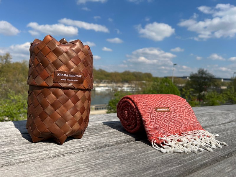 Le Grand Krama Thick Hot Hazelnut - Woman