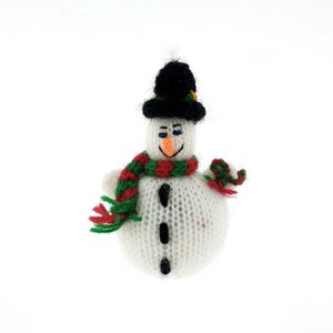 Gebreid sneeuwpopje