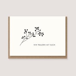 Folding card with envelope featuring a minimalist floral design and the German text "Wir trauern mit euch" meaning "We mourn with you". This condolence card is suitable for expressing sympathy and support during times of grief.