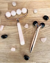 Rose Quartz Body Massage Roller by Venuray