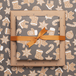 Doppelseitiges Geschenkpapier Weihnachten "Lebkuchen" Weihnachtsplätzchen in Beige und Braun aus 100% Recyclingpapier
