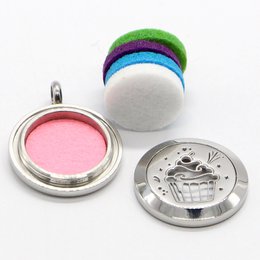 Aromatherapy Necklace – Cup Cake – in Stainless Steel and Blotters Provided – Diffusion and Scents – Aromatherapy Accessory