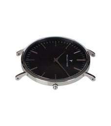 Pelle Marrone | Nero completo