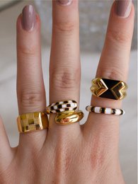 Sacra - Geometric Gold Check-board Block Ring