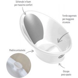 Baby bath with foldable stand included