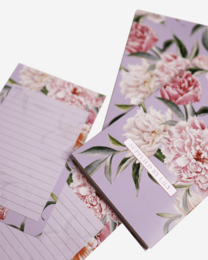 Lista de tareas en lujoso floral lila