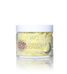  Chantilly d'Orient 300ml hair mask, a luxurious hair treatment with a floral, oriental fragrance. Enriched with nourishing ingredients to hydrate and soften hair.