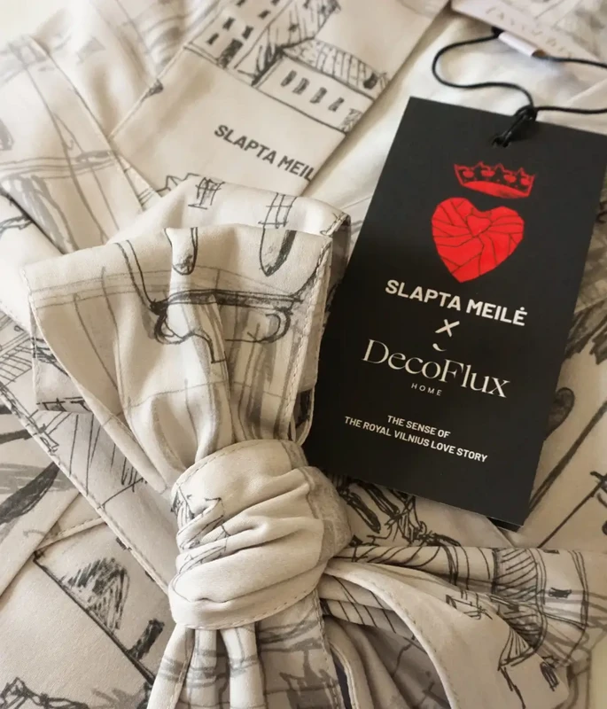 Satin badekåbe kimono med taske Secret Love Story of Royal Vilnius