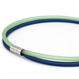A rubber chain choker necklace in a medium size (47cm) standard size, available in silver and gold colors.